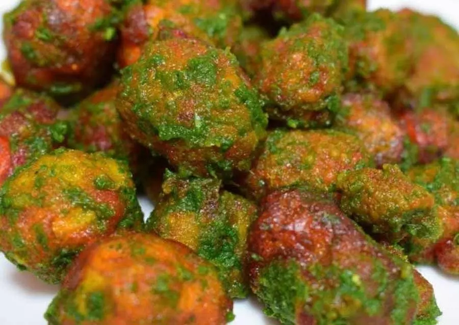 Recipe :चटपटी चाट आलू बुरुला बनाना है आसान, अपनाएं ये टिप्स Recipe :चटपटी चाट आलू बुरुला बनाना है आसान, अपनाएं ये टिप्स