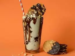 chocolate milkshake:रेस्तरां जैसा टेस्टी चॉकलेट मिल्कशेक chocolate milkshake:रेस्तरां जैसा टेस्टी चॉकलेट मिल्कशेक