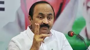 Kerala : यूडीएफ को 100 से अधिक सीटों के साथ सत्ता में वापस लाना प्राथमिकता Kerala : यूडीएफ को 100 से अधिक सीटों के साथ सत्ता में वापस लाना प्राथमिकता