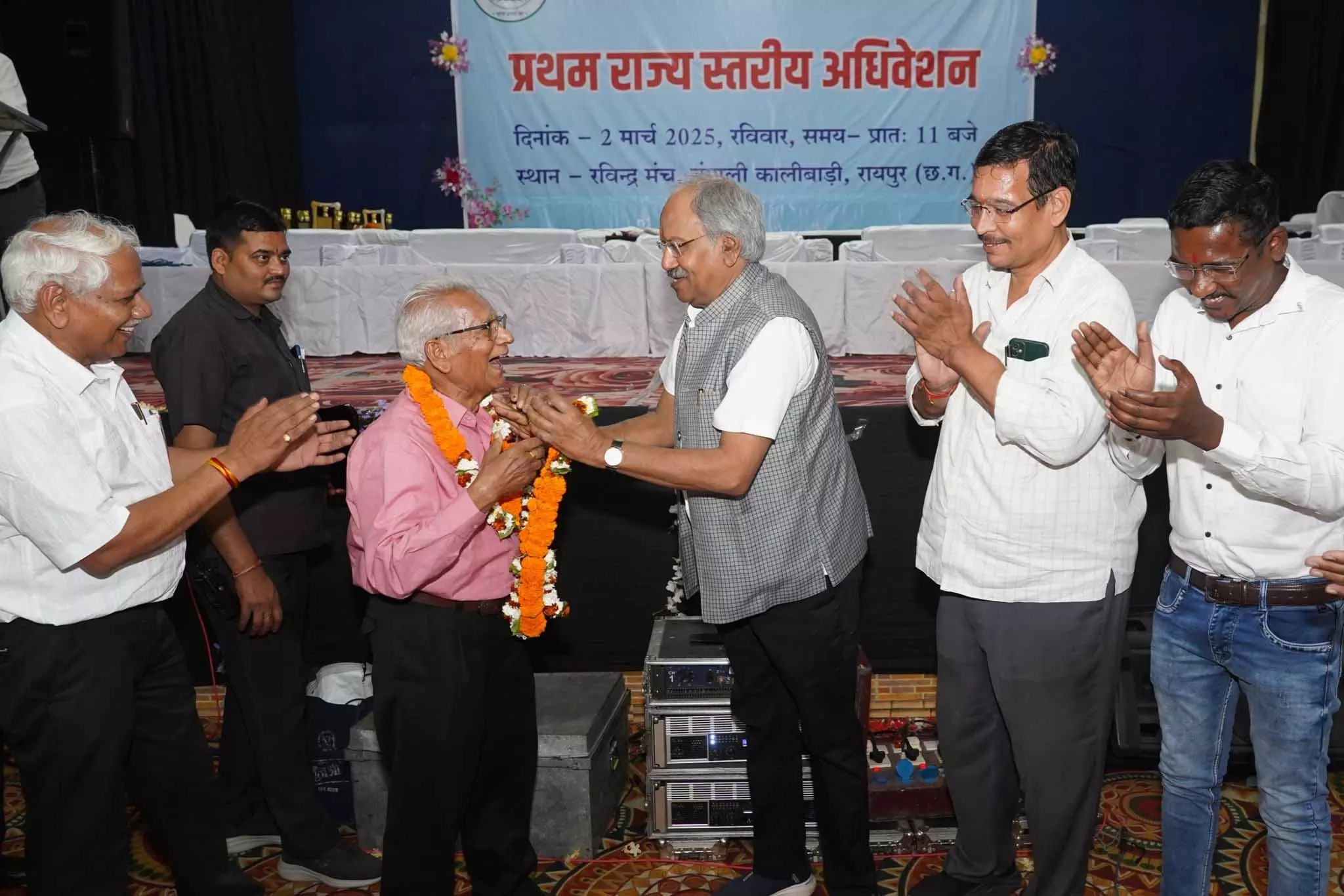 केन्द्रीय सिविल पेंशनर्स वेलफेयर एसोसिएशन रिटायर्टमेंट कार्यक्रम में शामिल हुए बृजमोहन अग्रवाल केन्द्रीय सिविल पेंशनर्स वेलफेयर एसोसिएशन रिटायर्टमेंट कार्यक्रम में शामिल हुए बृजमोहन अग्रवाल