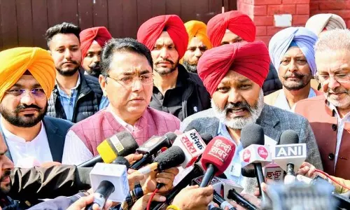 कैबिनेट उपसमिति की पहली बैठक हुई, मंत्री करेंगे अभियान की निगरानी कैबिनेट उपसमिति की पहली बैठक हुई, मंत्री करेंगे अभियान की निगरानी