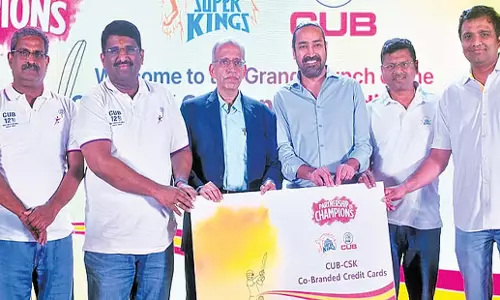 Tamil Nadu: क्रिकेट थीम वाले क्रेडिट कार्ड के अनावरण के लिए CUB और CSK ने हाथ मिलाया
