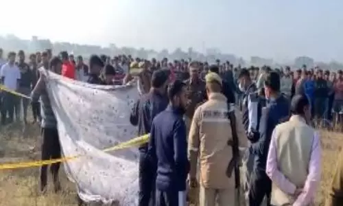 Anand Vihar Colony के पास गला कटा व्यक्ति का शव बरामद Anand Vihar Colony के पास गला कटा व्यक्ति का शव बरामद