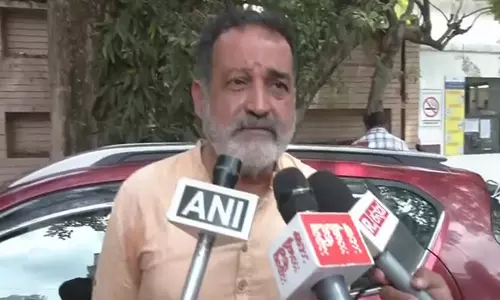 मोहनदास पई ने Karnataka के डीसीएम शिवकुमार से मुलाकात की मोहनदास पई ने Karnataka के डीसीएम शिवकुमार से मुलाकात की