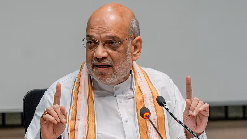 Manipur की सड़कों पर लोगों की स्वतंत्र आवाजाही सुनिश्चित करने का निर्देश Manipur की सड़कों पर लोगों की स्वतंत्र आवाजाही सुनिश्चित करने का निर्देश