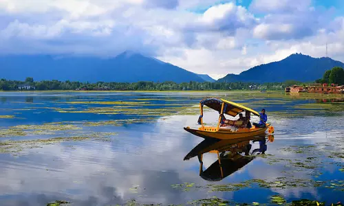 J&K: सर्दियों के कम होने और बढ़ते तापमान के कारण कश्मीर की जल सुरक्षा खतरे में