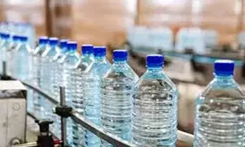 Atmakur में तीन लोगों की दुखद मौत का कारण दूषित जल होने का संदेह Atmakur में तीन लोगों की दुखद मौत का कारण दूषित जल होने का संदेह