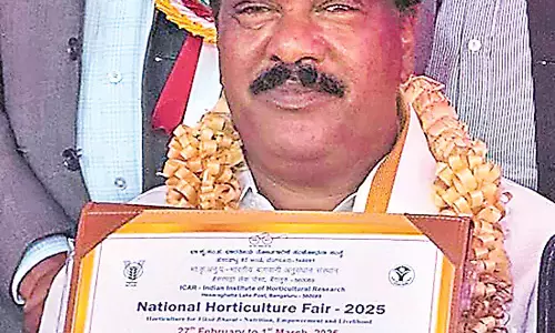 Telangana : किसान लोकसानी पद्म रेड्डी को सर्वश्रेष्ठ बागवानी किसान का पुरस्कार मिला