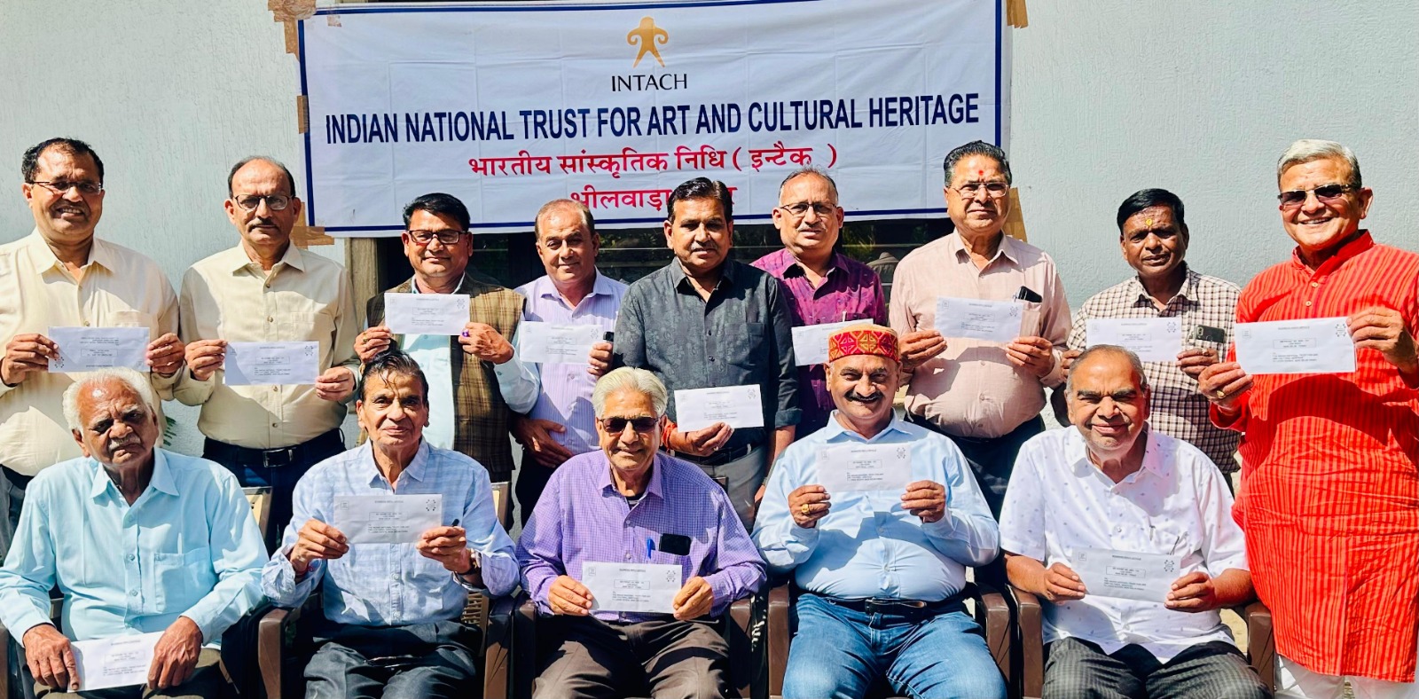INTACH चेयरमैन व गवर्निंग कॉन्सिल मेंबर्स चुनाव के लिए किया मतदान