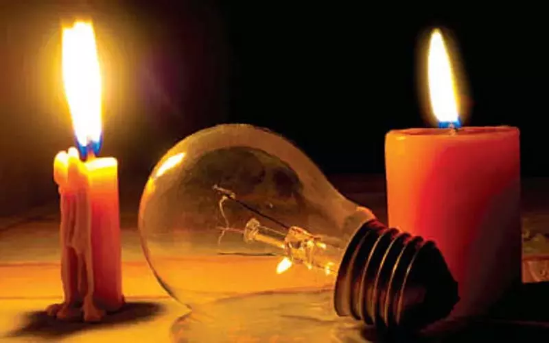 बिजली की चमक के साथ रमजान की शुरुआत बिजली की चमक के साथ रमजान की शुरुआत