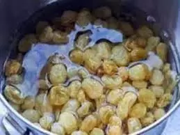Health: भीगे हुए किशमिश खाएं, हमेशा स्वस्थ रहें Health: भीगे हुए किशमिश खाएं, हमेशा स्वस्थ रहें