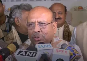 दिल्ली विधानसभा में कैग पर जारी रहेगी चर्चा, सोमवार को एलजी से करेंगे मुलाकात : विजेंद्र गुप्ता दिल्ली विधानसभा में कैग पर जारी रहेगी चर्चा, सोमवार को एलजी से करेंगे मुलाकात : विजेंद्र गुप्ता