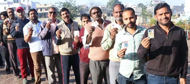 राज्यभर में नगर निकाय चुनाव में 50% मतदान राज्यभर में नगर निकाय चुनाव में 50% मतदान