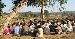 सामाजिक संस्थाओं ने आदिवासियों की हत्या की निंदा की सामाजिक संस्थाओं ने आदिवासियों की हत्या की निंदा की
