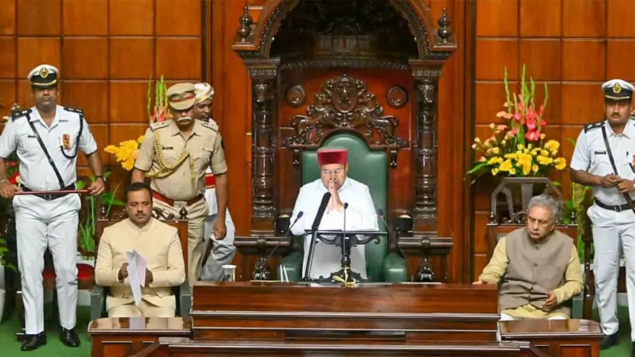 राज्य के विकास की गति तेज हो रही है, वित्तीय स्थिति और मजबूत हुई है: Governor राज्य के विकास की गति तेज हो रही है, वित्तीय स्थिति और मजबूत हुई है: Governor