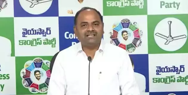 तातिपर्थी ने आंध्र के CM पर जहर उगलने का आरोप लगाया तातिपर्थी ने आंध्र के CM पर जहर उगलने का आरोप लगाया
