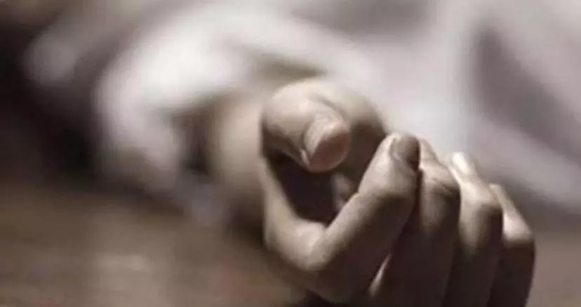 Amethi: नाले में मिला युवक का शव,परिजन रंजिश में हत्या का आरोप Amethi: नाले में मिला युवक का शव,परिजन रंजिश में हत्या का आरोप