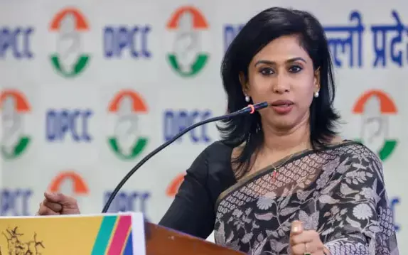 क्रिकेटर रोहित शर्मा को मोटा कहने पर बवाल, कांग्रेस प्रवक्ता घिरने लगीं तो हटा लिया पोस्ट, पार्टी ने किया किनारा क्रिकेटर रोहित शर्मा को मोटा कहने पर बवाल, कांग्रेस प्रवक्ता घिरने लगीं तो हटा लिया पोस्ट, पार्टी ने किया किनारा