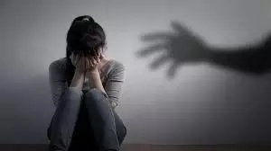 Rampur: एक गांव की युवती ने दुष्कर्म का मामला दर्ज कराया Rampur: एक गांव की युवती ने दुष्कर्म का मामला दर्ज कराया