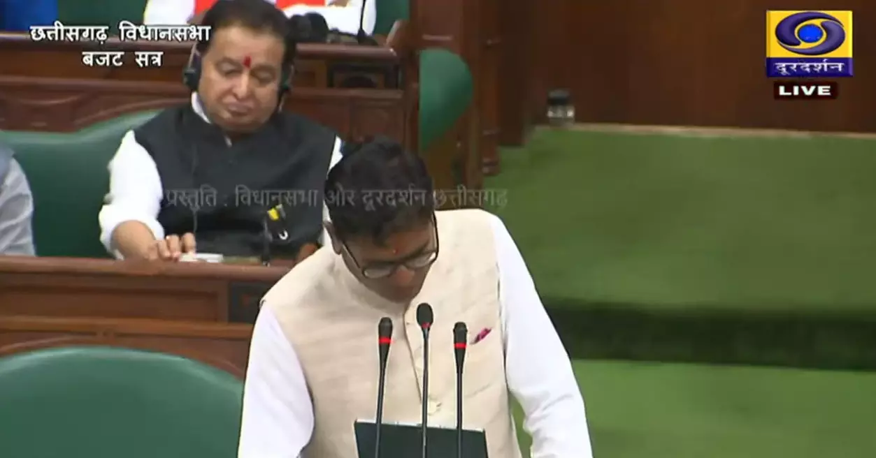 सरकारी कर्मचारियों के महंगाई भत्ते में बढ़ोतरी, अप्रैल से मिलेगा लाभ सरकारी कर्मचारियों के महंगाई भत्ते में बढ़ोतरी, अप्रैल से मिलेगा लाभ