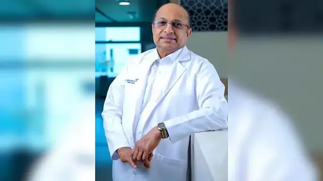 Kerala: प्रसिद्ध किडनी ट्रांसप्लांट डॉक्टर फार्महाउस में मृत पाए गए Kerala: प्रसिद्ध किडनी ट्रांसप्लांट डॉक्टर फार्महाउस में मृत पाए गए