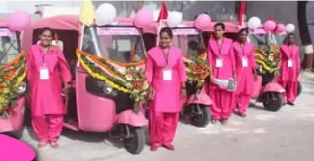 Tamil Nadu: पिंक ऑटो 8 मार्च से लॉन्च होगा Tamil Nadu: पिंक ऑटो 8 मार्च से लॉन्च होगा