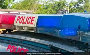 Kochi के स्कूल में 10वीं की छात्रा पर खुजली वाले पाउडर से हमला Kochi के स्कूल में 10वीं की छात्रा पर खुजली वाले पाउडर से हमला