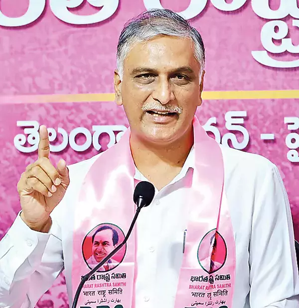 आप दुर्घटना स्थल के बजाय चुनाव प्रचार में गए थे : Harish Rao आप दुर्घटना स्थल के बजाय चुनाव प्रचार में गए थे : Harish Rao