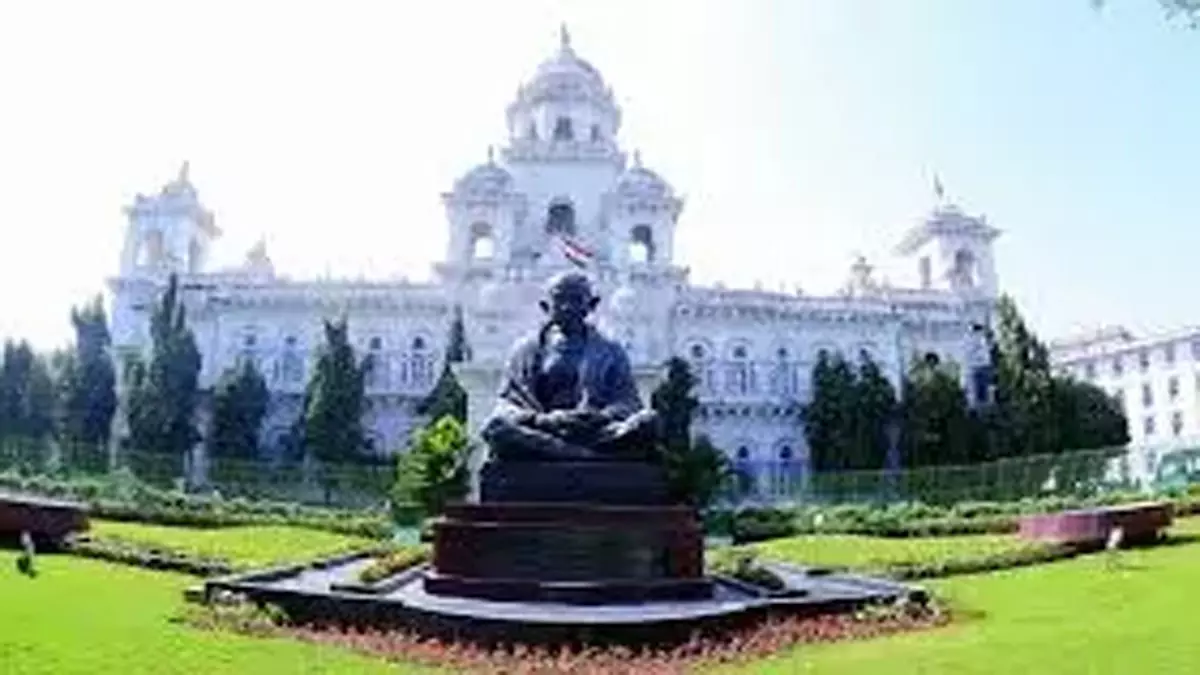Telangana शिक्षक एमएलसी चुनाव में वोटों की गिनती जारी Telangana शिक्षक एमएलसी चुनाव में वोटों की गिनती जारी