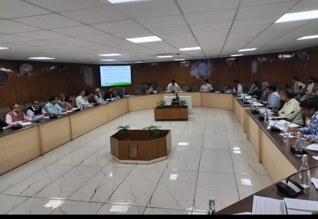 Jaipur: शासन सचिव ने ली बजट घोषणाओं की समीक्षा बैठक Jaipur: शासन सचिव ने ली बजट घोषणाओं की समीक्षा बैठक