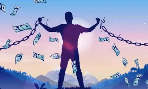 7 चरणों में वित्तीय स्वतंत्रता कैसे प्राप्त करें