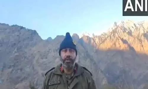 उत्तराखंड के माना में BRO कैंप पर हिमस्खलन की चपेट में आने से 8 लोगों की मौत उत्तराखंड के माना में BRO कैंप पर हिमस्खलन की चपेट में आने से 8 लोगों की मौत