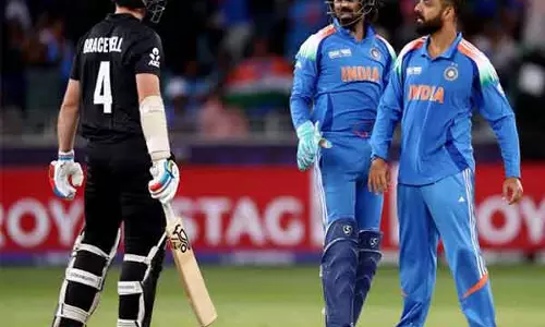 CT 2025: चक्रवर्ती ने अश्विन के साथ अपने रिश्ते के बारे में खुलकर बात की CT 2025: चक्रवर्ती ने अश्विन के साथ अपने रिश्ते के बारे में खुलकर बात की