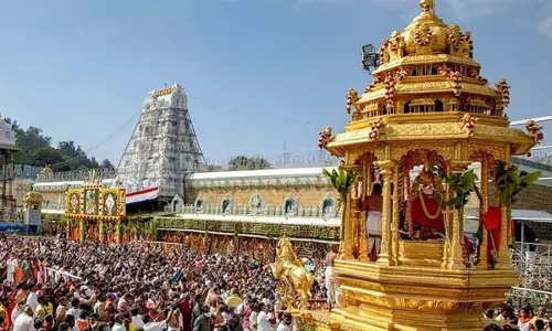 नागरिक उड्डयन मंत्री: तिरुमाला को no-fly zone का दर्जा देने के लिए TTD के अनुरोध पर चर्चा नागरिक उड्डयन मंत्री: तिरुमाला को no-fly zone का दर्जा देने के लिए TTD के अनुरोध पर चर्चा