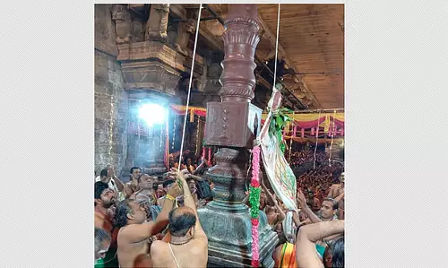 Tamil Nadu: तिरुचेंदूर मुरुगन मंदिर में मासी उत्सव का ध्वजारोहण