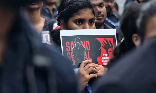 HD Kote: हेडमास्टर ने छात्रा का यौन उत्पीड़न किया