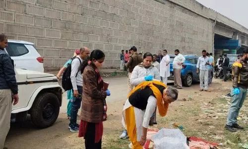 रोहतक कांग्रेस कार्यकर्ता का शव सूटकेस में मिलने के बाद एक व्यक्ति गिरफ्तार रोहतक कांग्रेस कार्यकर्ता का शव सूटकेस में मिलने के बाद एक व्यक्ति गिरफ्तार
