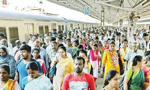 Chennai उपनगरीय रेल यात्रियों के लिए अच्छी खबर Chennai उपनगरीय रेल यात्रियों के लिए अच्छी खबर