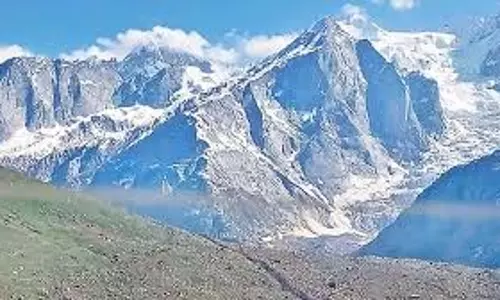 Himachal: ग्लेशियर की चपेट में आने से बुझ गया घर का चिराग