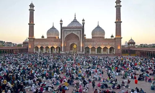 रमज़ान में पुरानी दिल्ली की सड़कें जगमगा उठीं