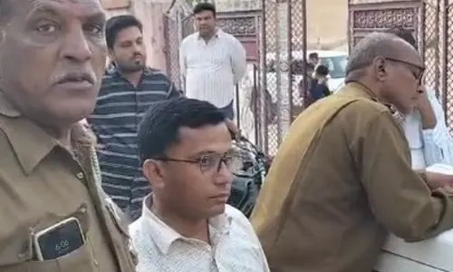 Jodhpur: बिजली कर्मचारी ने पैसे लेकर घरों में लगाए प्राइवेट मीटर