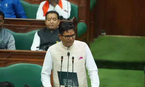 रायपुर से दुर्ग तक मेट्रो की सौगात, विष्णुदेव सरकार ने मुख्यमंत्री टॉवर योजना भी लाया रायपुर से दुर्ग तक मेट्रो की सौगात, विष्णुदेव सरकार ने मुख्यमंत्री टॉवर योजना भी लाया