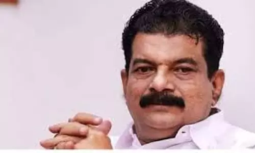 Kerala : एआईटीसी के राज्य संयोजक पी वी अनवर के खिलाफ मामला दर्ज