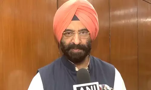 सस्ती मानसिकता: रोहित शर्मा पर कांग्रेस नेता की टिप्पणी पर BJP के मनजिंदर सिरसा सस्ती मानसिकता: रोहित शर्मा पर कांग्रेस नेता की टिप्पणी पर BJP के मनजिंदर सिरसा