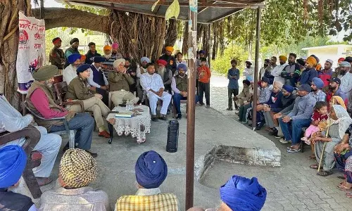 Ludhiana: नशीले पदार्थों की समस्या से निपटने के लिए खन्ना में संपर्क कार्यक्रम शुरू