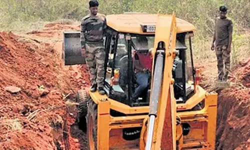 Odisha के अथागढ़ में खुले कुएं से सड़ा हुआ हाथी का शव बरामद