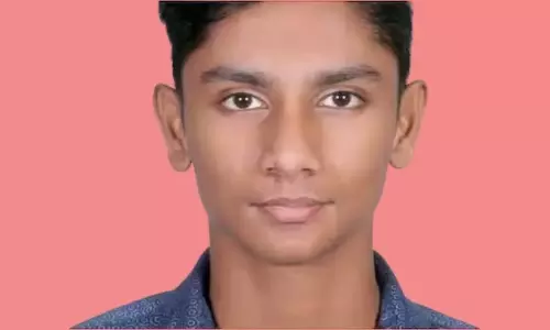 Thiruvananthapuram में प्लस टू के छात्र ने की आत्महत्या Thiruvananthapuram में प्लस टू के छात्र ने की आत्महत्या