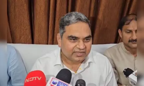 Jaipur: प्रदेश के 100 जीर्ण- शीर्ण गोदाम भवनों का पुनर्निर्माण किया जाएगा - सहकारिता मंत्री Jaipur: प्रदेश के 100 जीर्ण- शीर्ण गोदाम भवनों का पुनर्निर्माण किया जाएगा - सहकारिता मंत्री