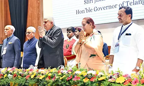 Andhra: जगदीप धनखड़ और उनकी पत्नी ने आईआईटी हैदराबाद का दौरा किया