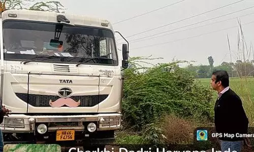 चरखी दादरी में अवैध खनन पर कार्रवाई चरखी दादरी में अवैध खनन पर कार्रवाई